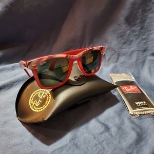 Rayban Wayfarer Sunglasses